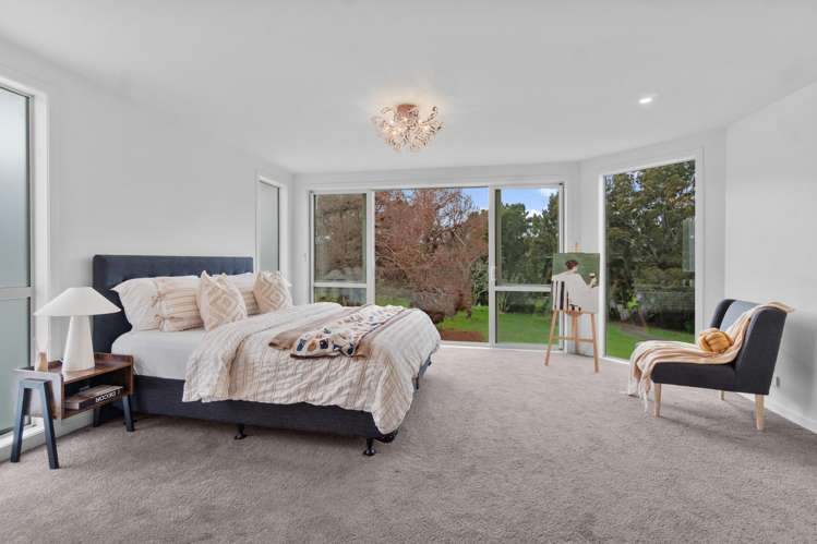 22 Tarahanga Street Northcote Central_12