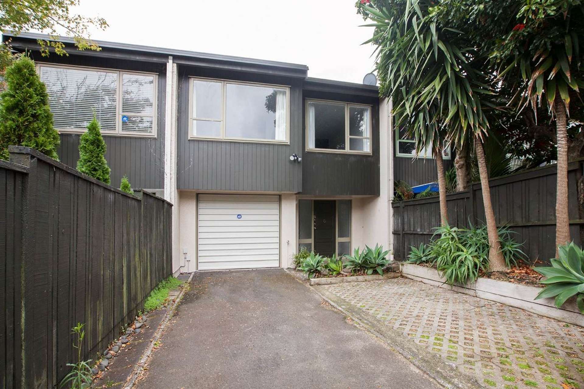 3/56 Campbell Road Royal Oak_0