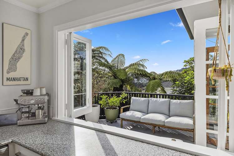 21 Waikare Street Karori_14