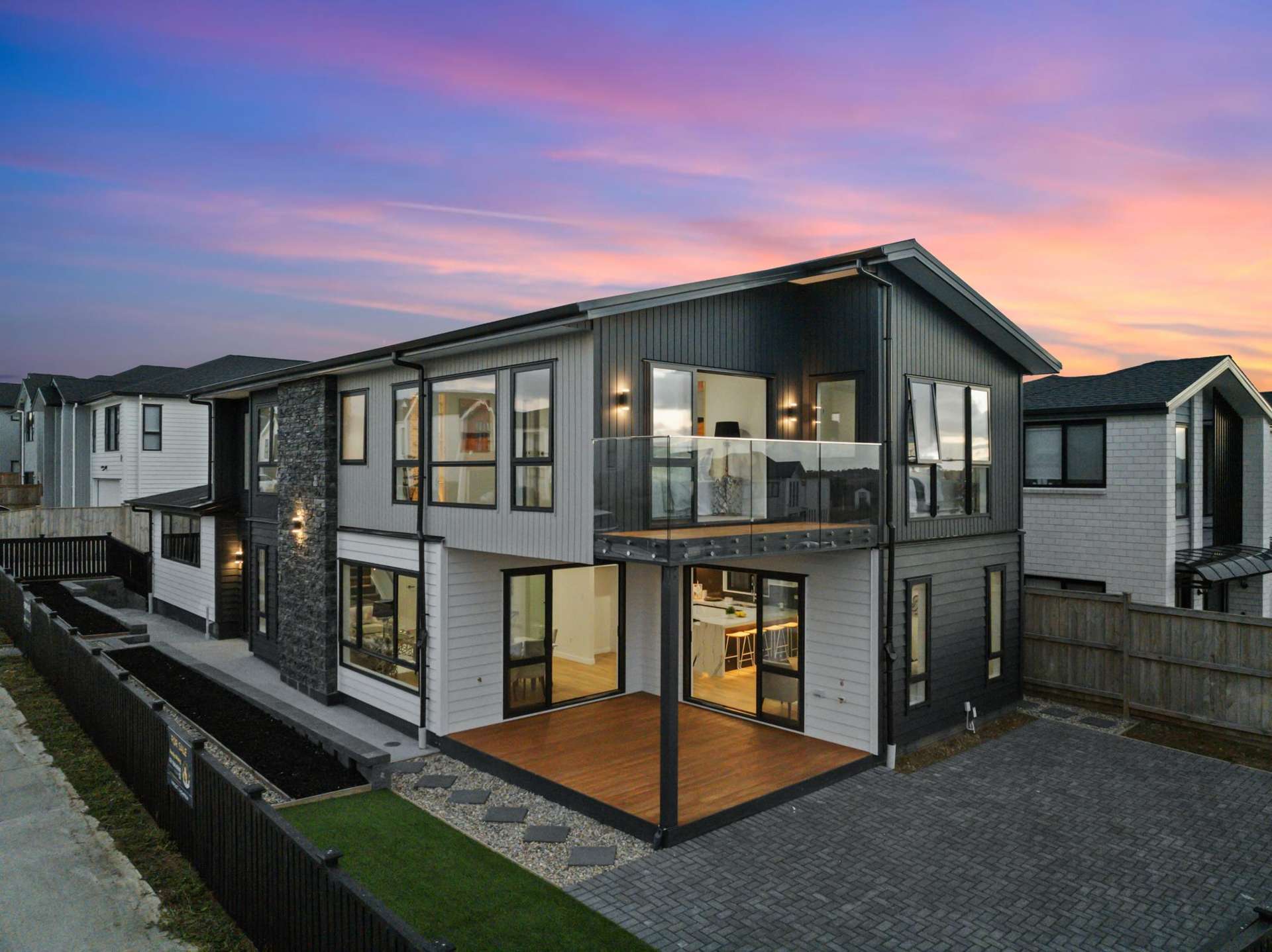 8 Rathfarnham Road Flat Bush_0