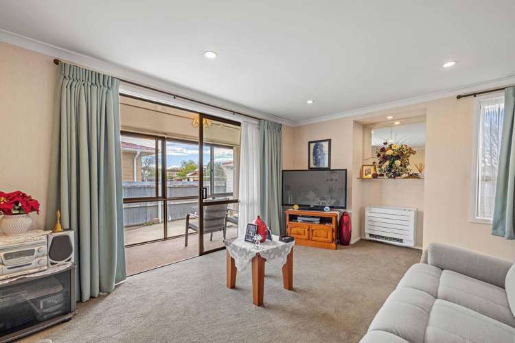 38 Frensham Crescent Woolston_12