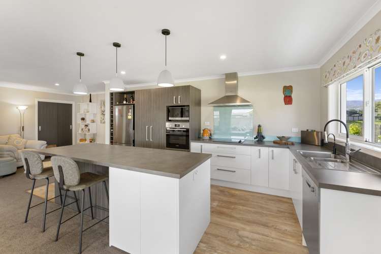 17 Kingi Te Ahoaho Place Otaki_3