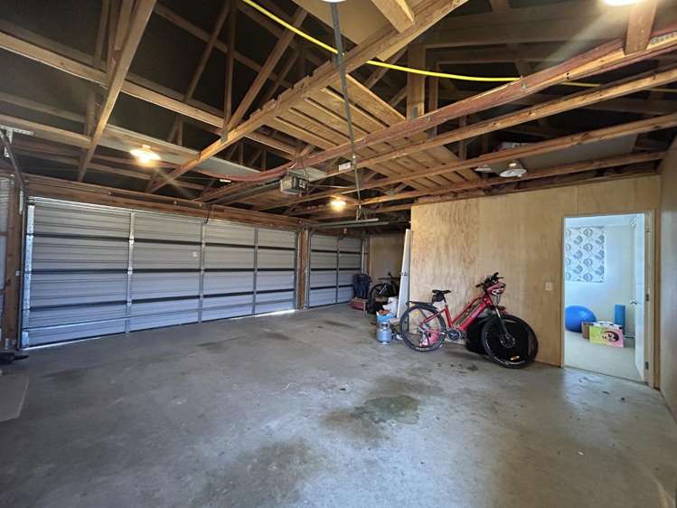 30 Cambelldon Crescent 10816_12