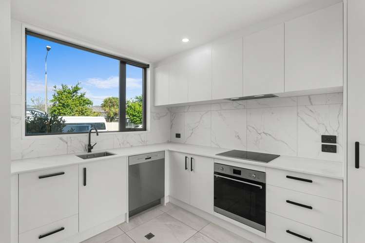 1/14 Rutherford Street Woolston_2