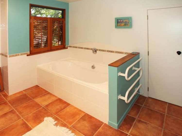 14 Oceana Heights Tairua_25