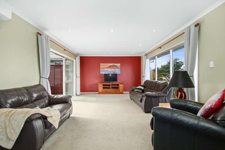 11 Camellia Terrace Maungaraki_13