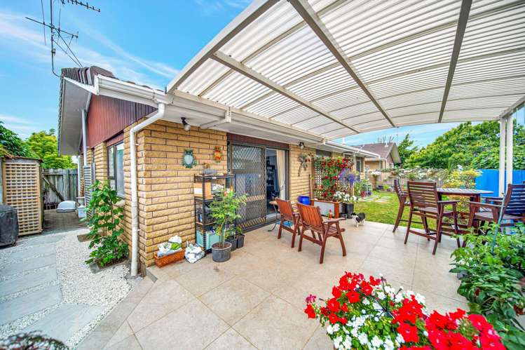 2/11 Reeves Avenue Papatoetoe_1