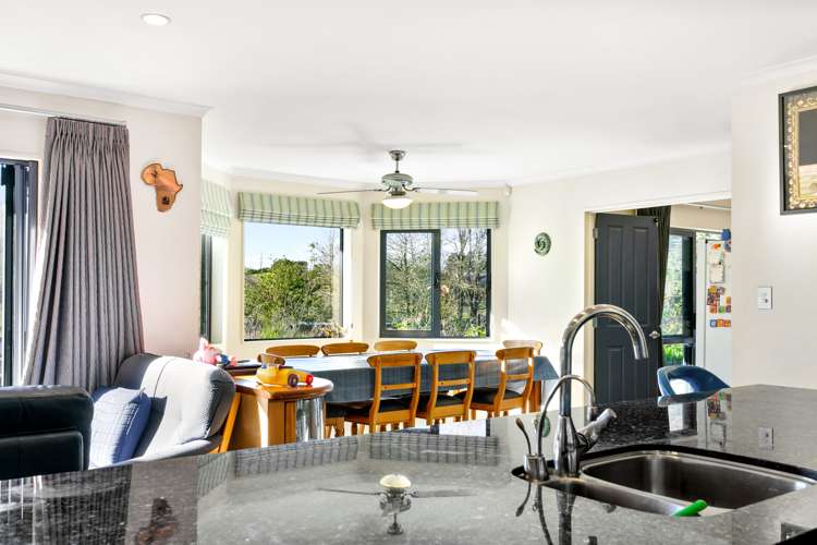 238a State Highway 16 Kumeu_8