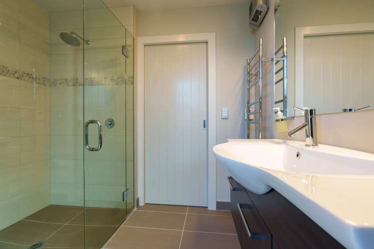 28 Sam John Place Lake Hawea_25