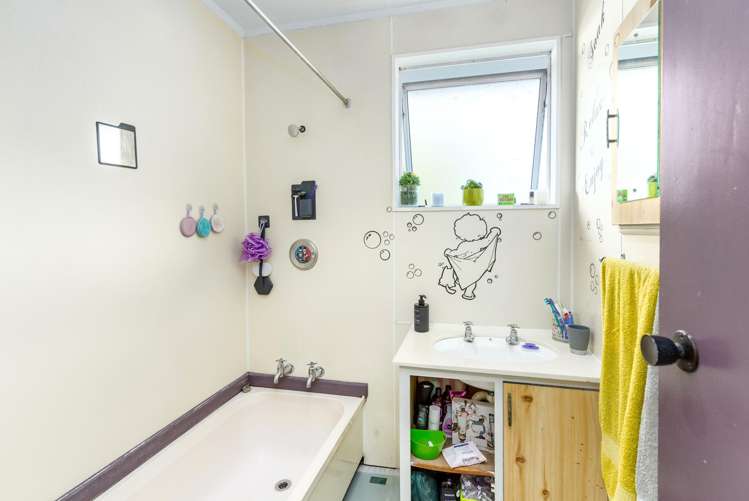 18 Kupe Drive Carterton_9