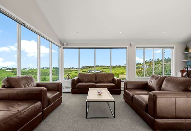 14 Rongoa Road Okura Bush_13