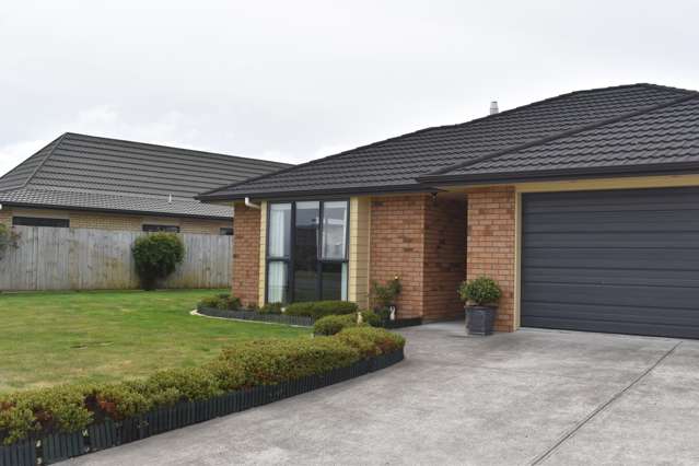 57 Armstrong Avenue Carterton_1