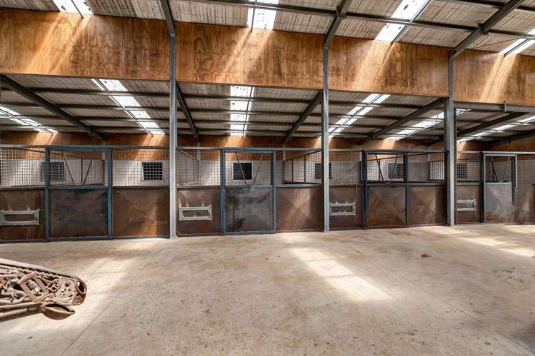 312 Corbett Road Paraite_25