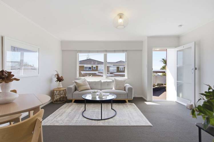 1/104 Titirangi Road_1