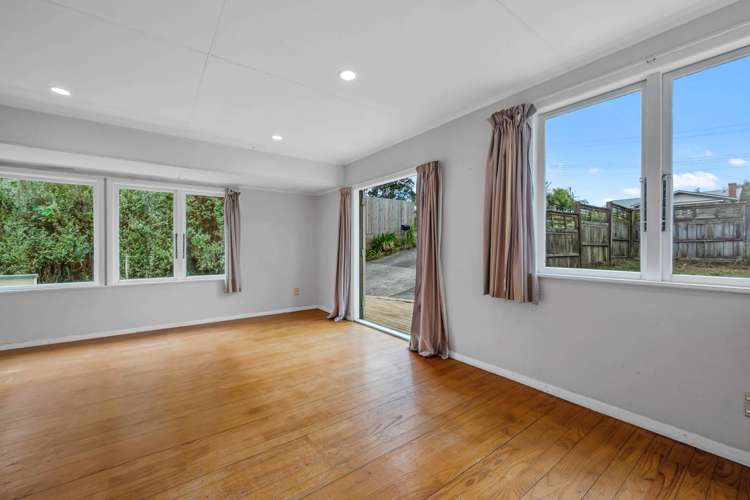 12a Handley Avenue Narrow Neck_9