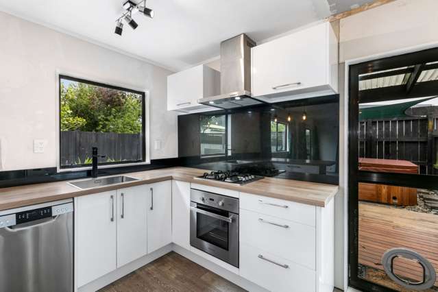 B/20 McHardie Street 11322_1