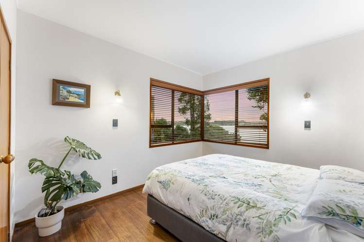 12 Elana Court Conifer Grove_17