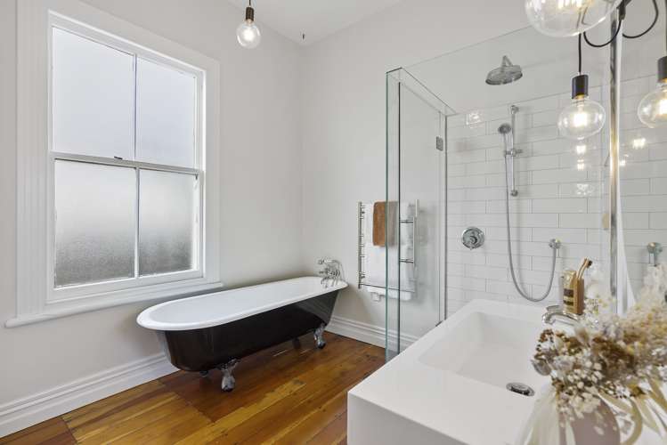 17a Crawford Avenue Mangere Bridge_11