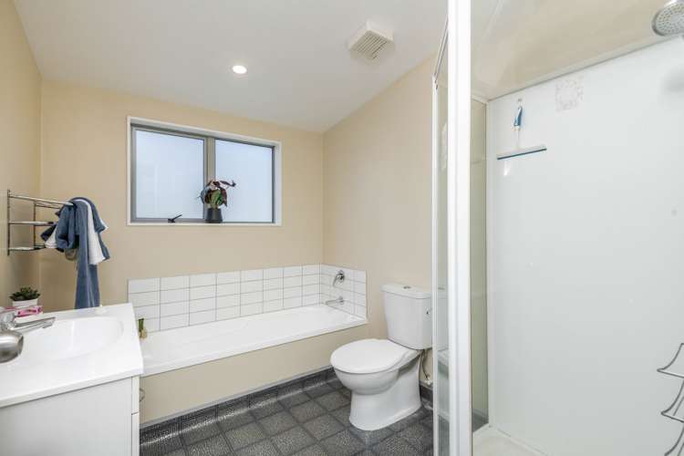 198a Helston Road Paparangi_13