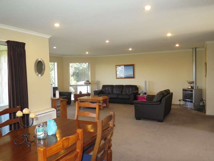 9 Lachlan Place Marchwiel_5