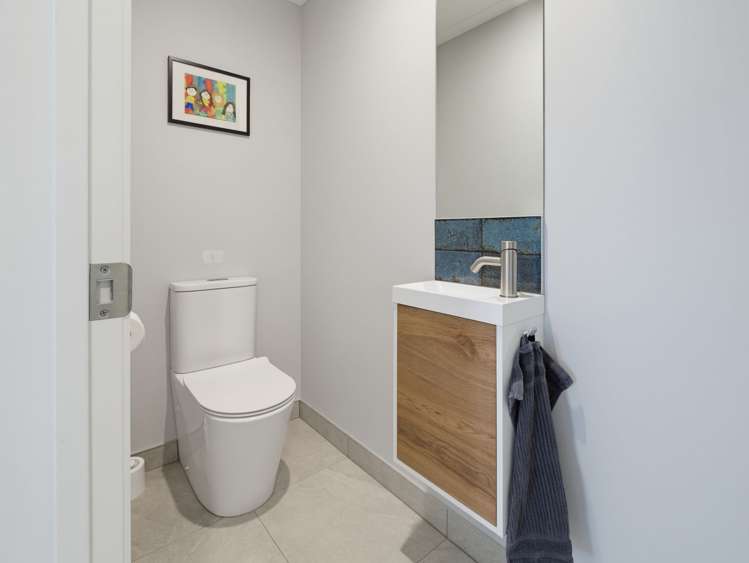 6 Penny Lane Richmond_24