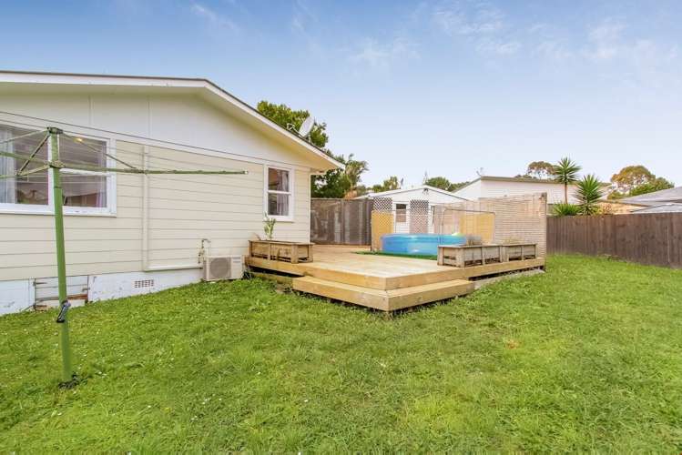 11a Inver Street Glen Eden_14