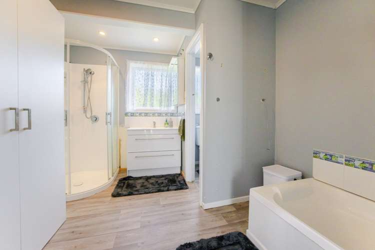 28 Wycliffe Street Onekawa_8