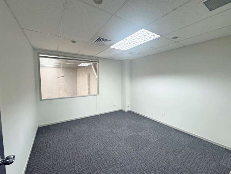 Unit C/6 Douglas Alexander Parade Rosedale_11