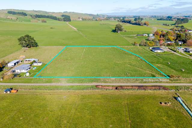 14 McCardle Road Pahiatua_3
