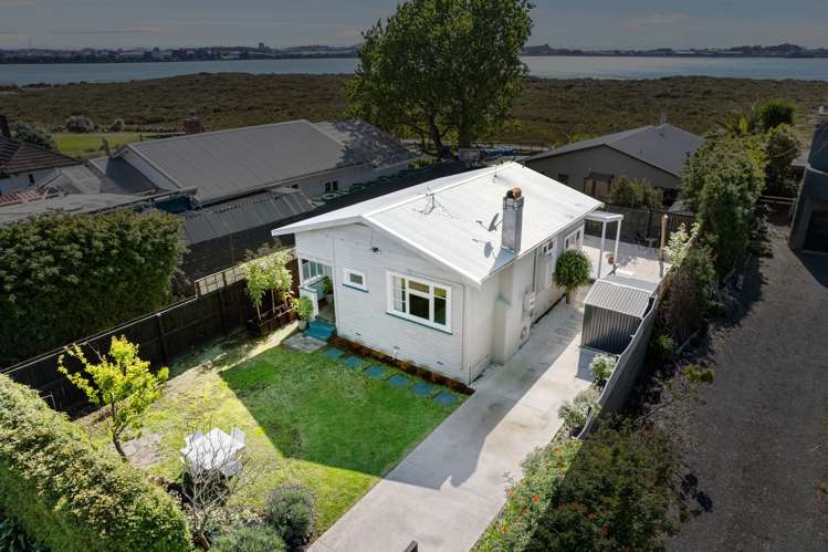 12 Mona Avenue Mangere Bridge_14