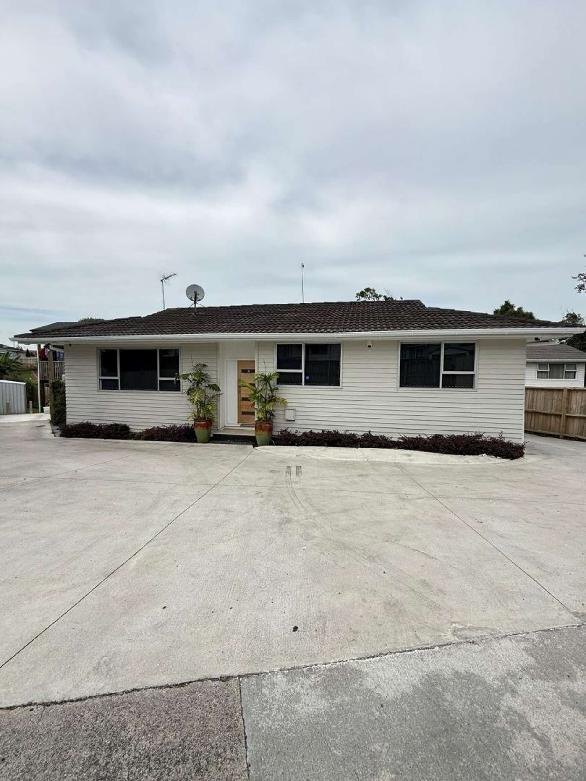 64 Henwood Road Mangere East_0