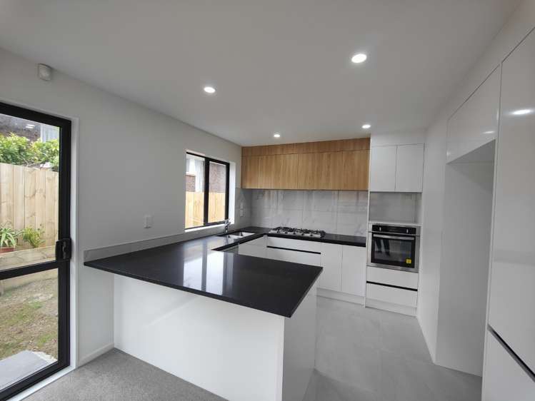 91D Glenmore Road 10698_3