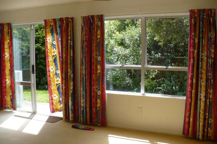 2/43c The Ridgeway Enner Glynn_12