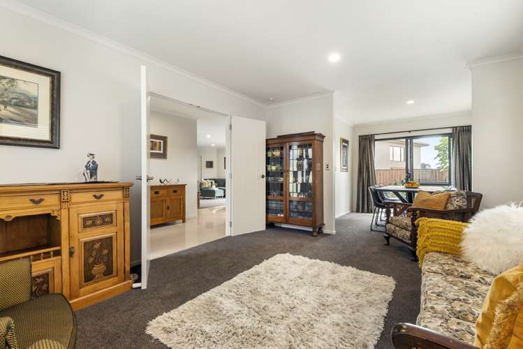 232 Hill Road The Gardens_5