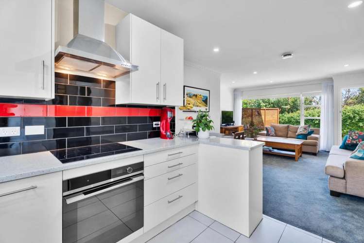 3/37 Turama Road Royal Oak_3