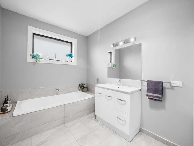 28 Allens Road Allenton_19