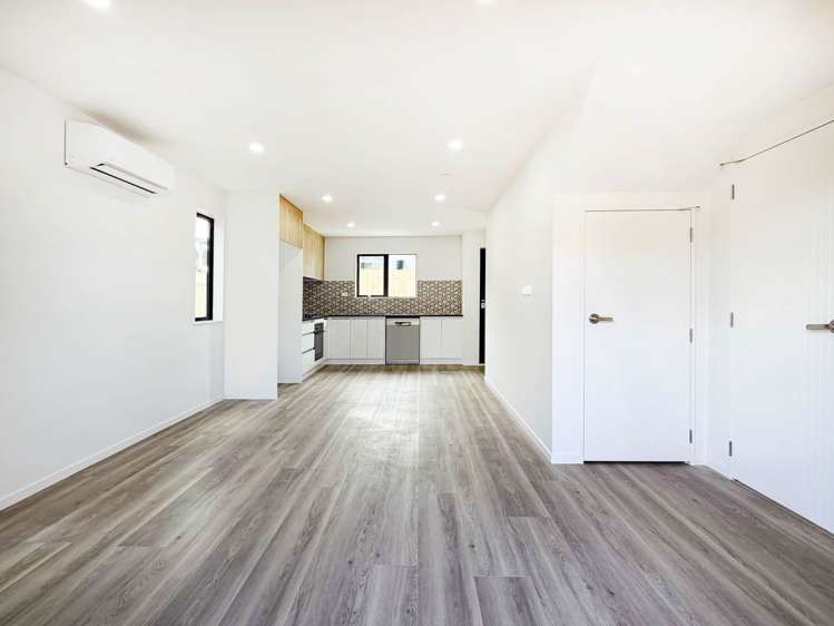 44 Beaumonts Way Manurewa_12