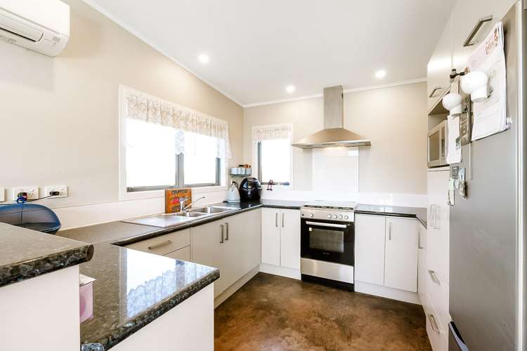 1672 Tahuna Road Te Hoe_27