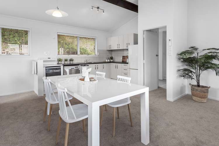 50 Punga Grove Avenue Riverside_7