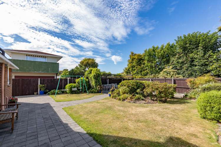 32 Hillcrest Place Avonhead_23