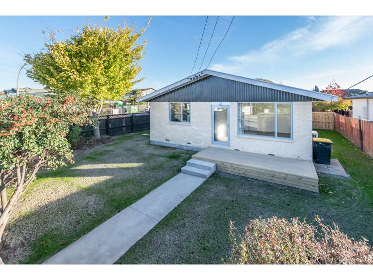 117 Gayhurst Road Dallington_0