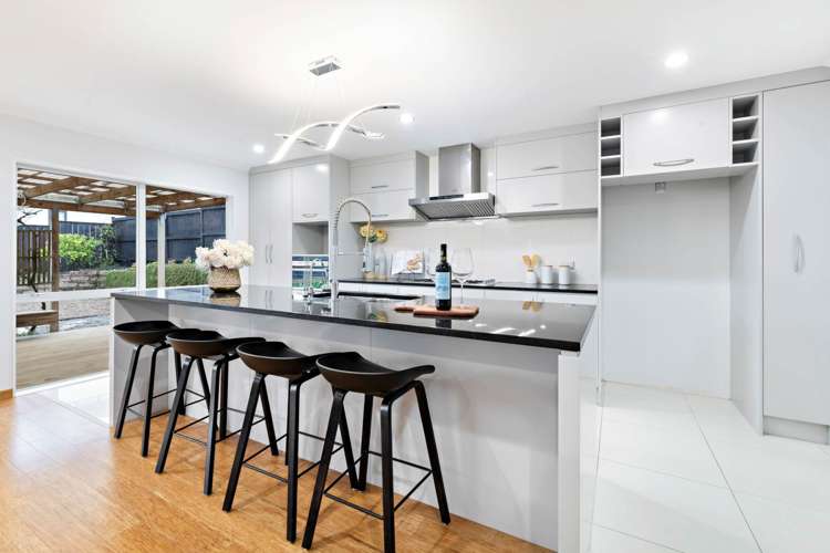 8 Brancott Place Flat Bush_9