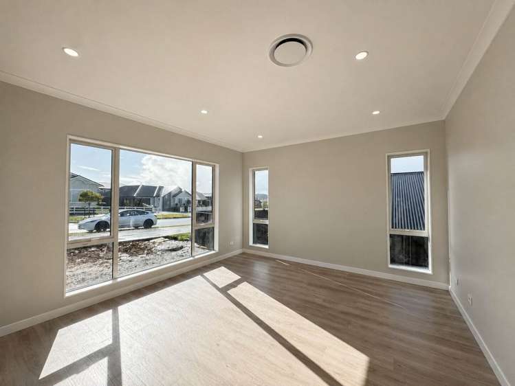 73 Parish Drive Milldale_1