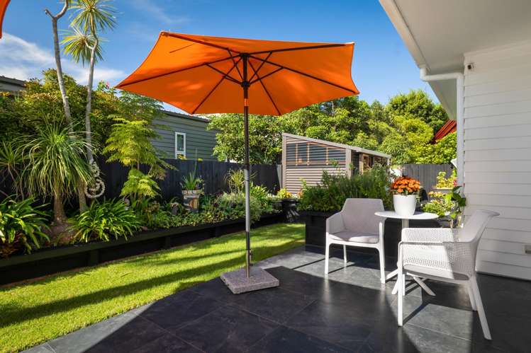 53 Papaunahi Road, Bowentown Waihi Beach_11