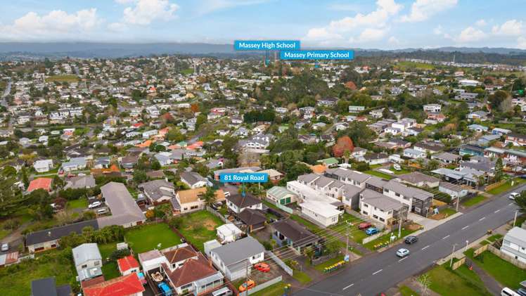 81 Royal Road Massey_30