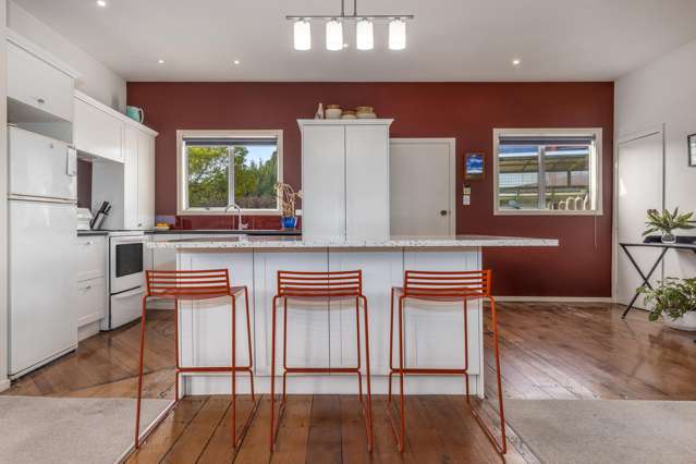 2 John Street Titahi Bay_3