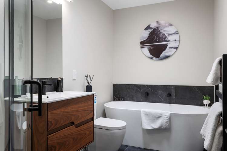 2 Clare Street Woodend_12