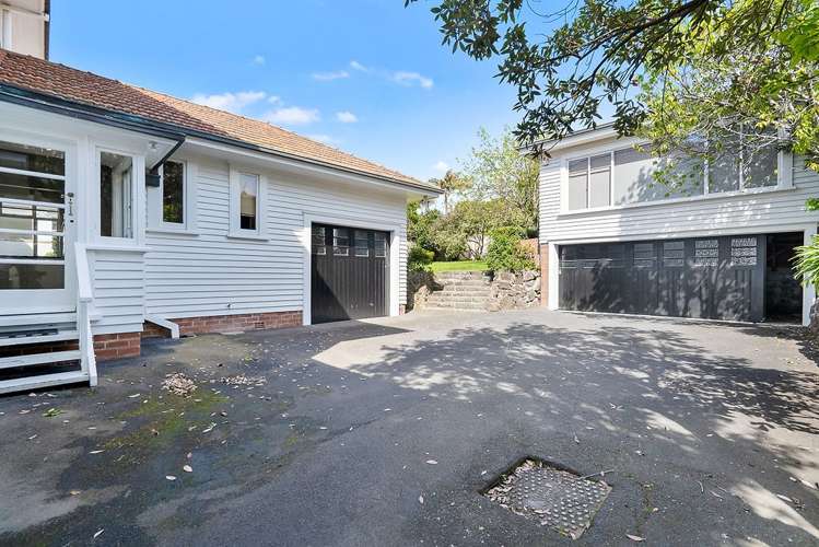 82 Paritai Drive Orakei_18