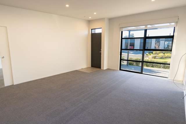14 Manuka Place 11373_2