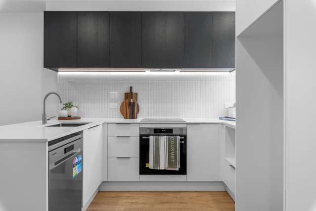 5/5 Donald Place Merivale_2